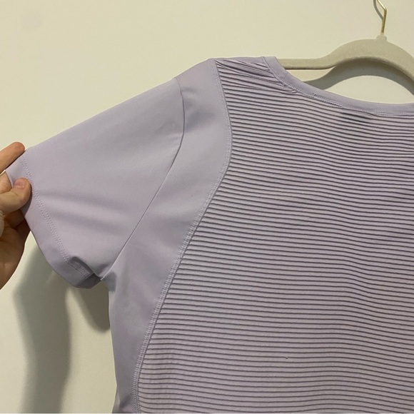 Nike Aeroadapt Lavender Cropped Athletic Top XXL - Picture 8 of 9